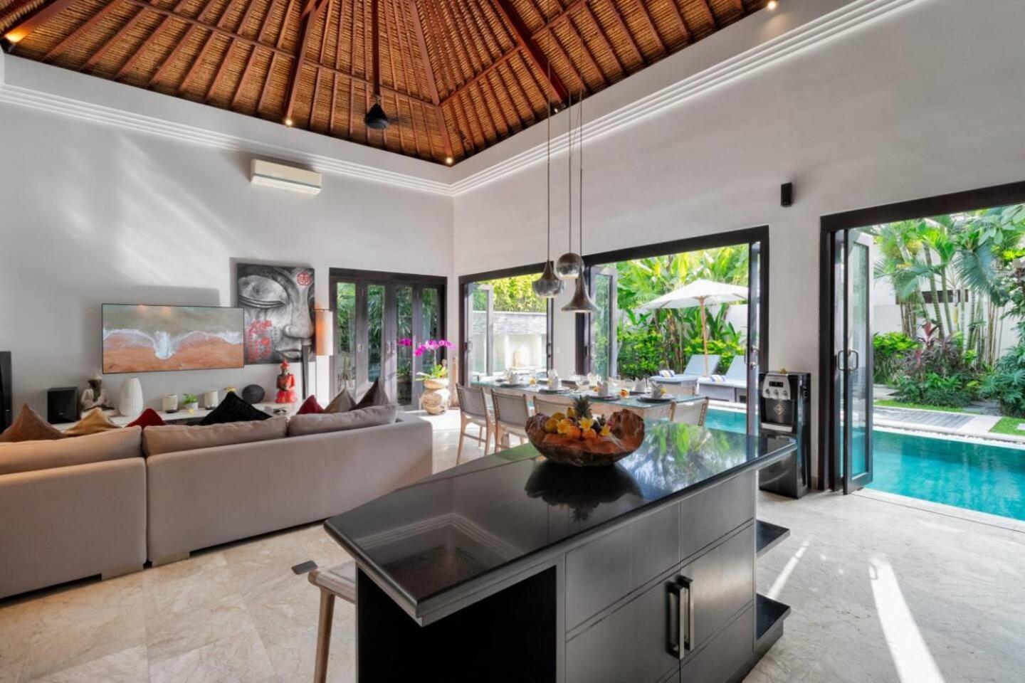 The Residence Seminyak Buitenkant foto