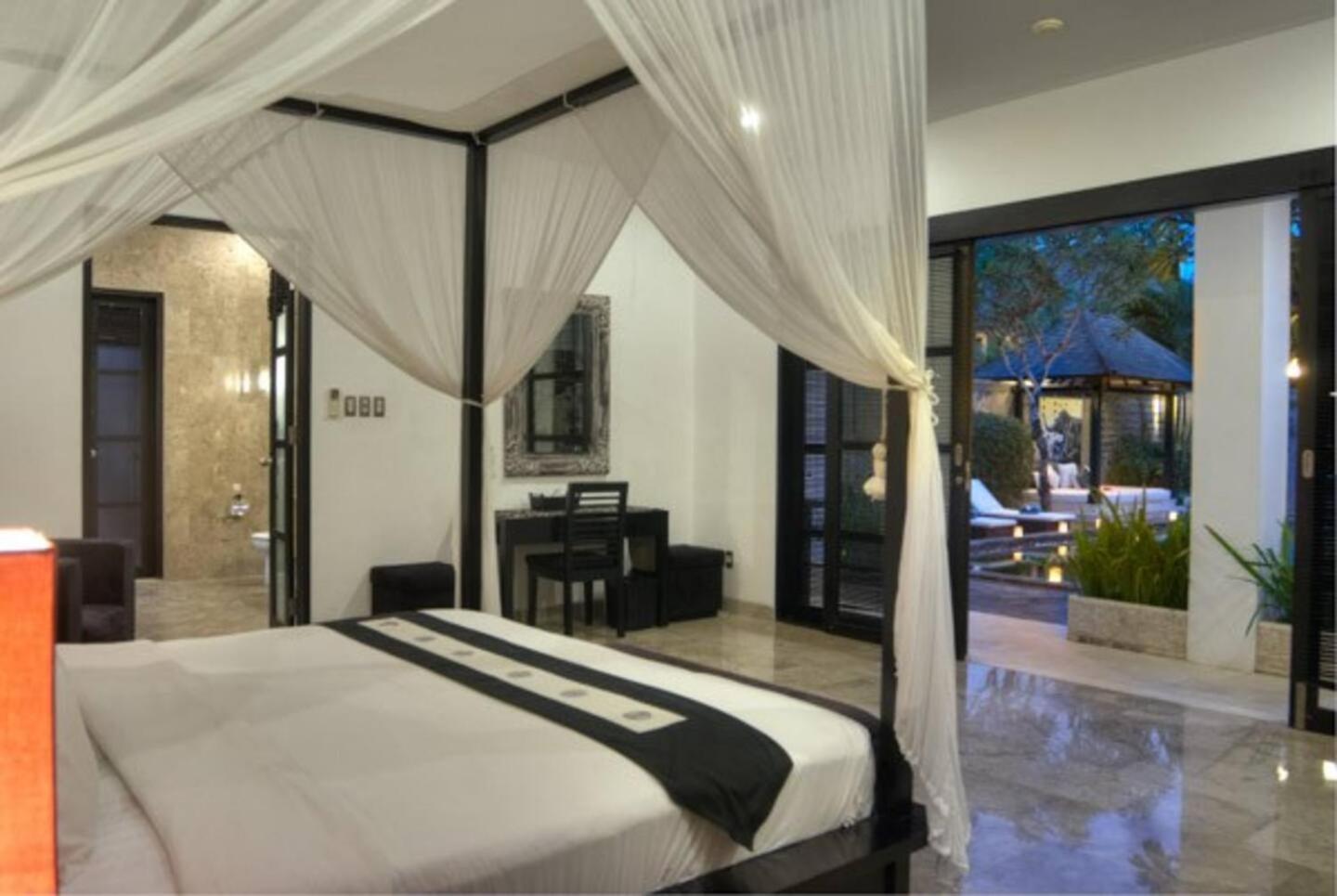 The Residence Seminyak Buitenkant foto