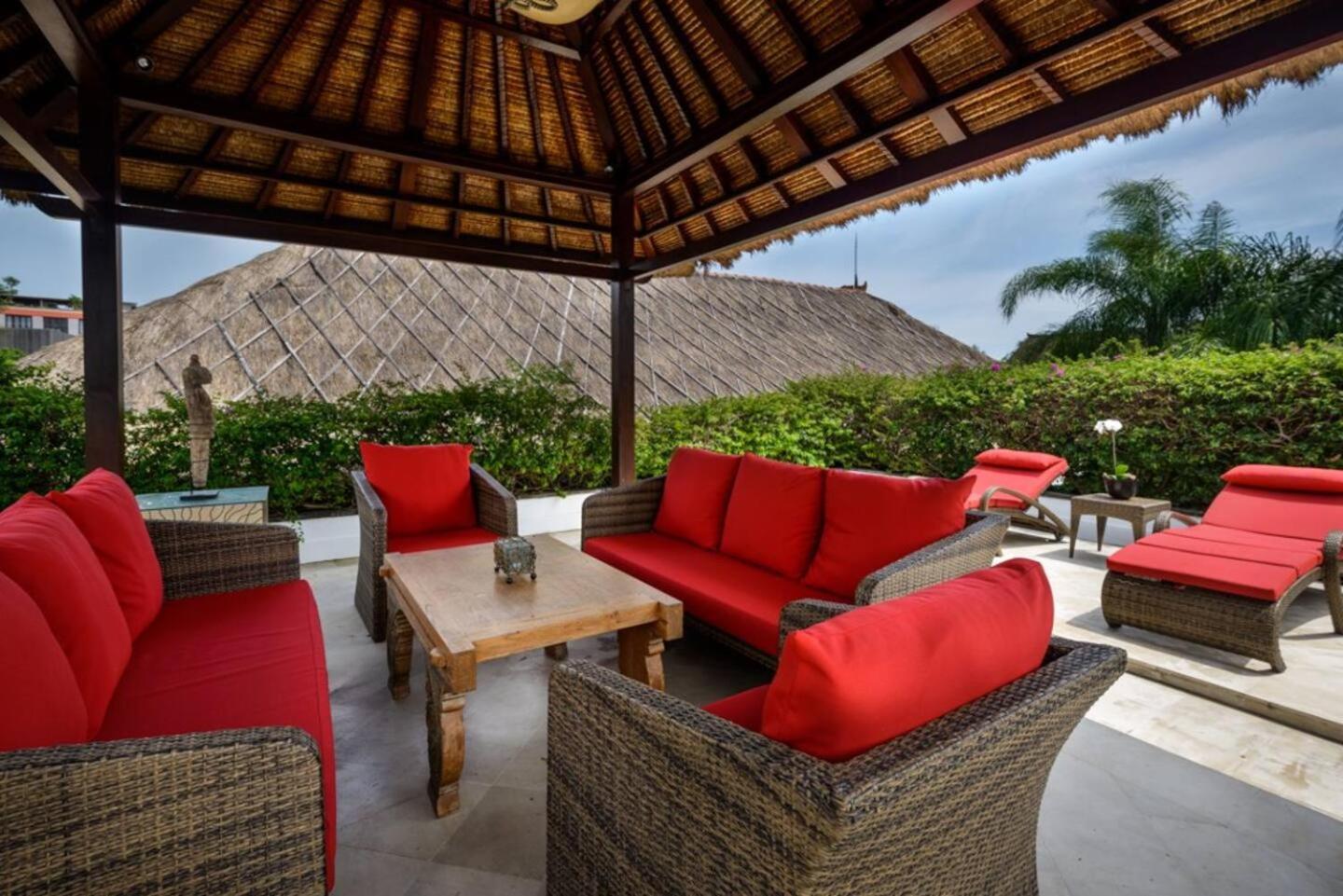 The Residence Seminyak Buitenkant foto
